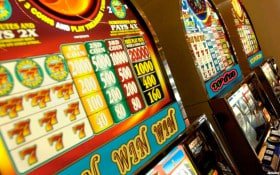 Perlindungan privasi dan keamanan akun digital